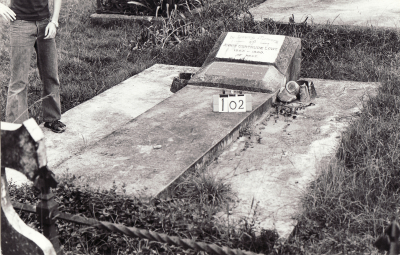 Historic picture of Makaraka cemetery, block MKB, plot 102.