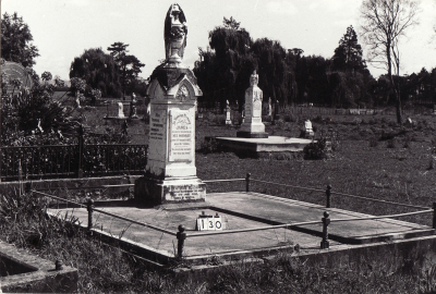 Historic picture of Makaraka cemetery, block MKB, plot 130.