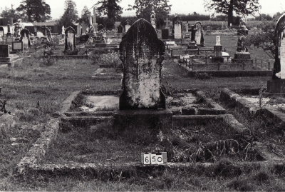 Historic picture of Makaraka cemetery, block MKB, plot 650B.