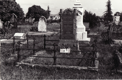 Historic picture of Makaraka cemetery, block MKB, plot 89B.