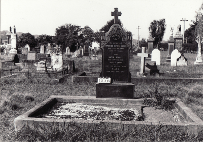 Historic picture of MAKARAKA cemetery, block MKC, plot 1230.