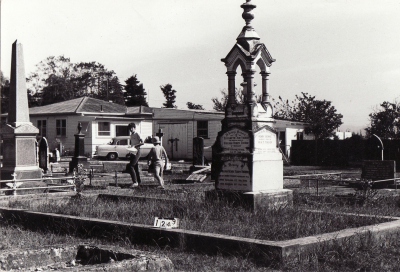 Historic picture of Makaraka cemetery, block MKC, plot 1248.