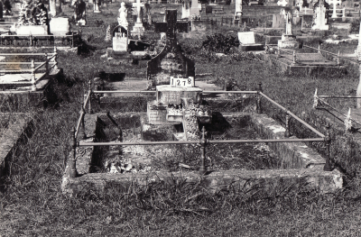 Historic picture of Makaraka cemetery, block MKC, plot 1278.
