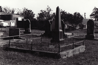 Historic picture of MAKARAKA cemetery, block MKC, plot 1350.