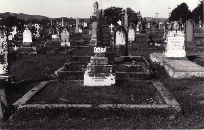 Historic picture of MAKARAKA cemetery, block MKC, plot 1423.