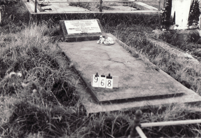 Historic picture of Makaraka cemetery, block MKC, plot 968.