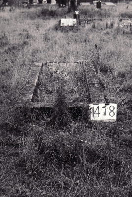 Historic picture of MAKARAKA cemetery, block MKE, plot 1478.