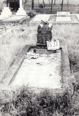 Historic picture of Makaraka cemetery, block MKE, plot 1531.