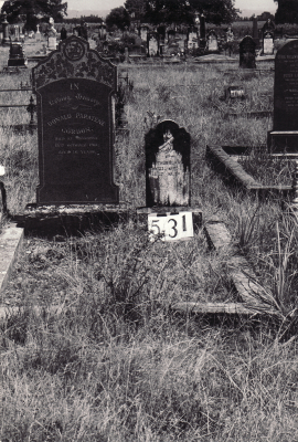 Historic picture of Makaraka cemetery, block MKG, plot 531.
