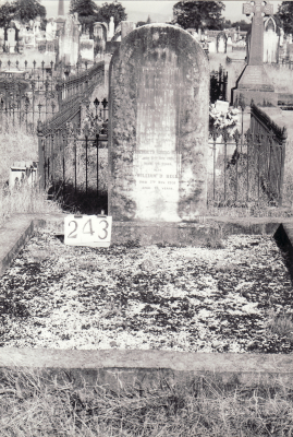 Historic picture of Makaraka cemetery, block MKH, plot 243.