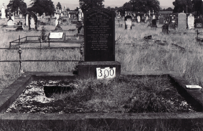 Historic picture of Makaraka cemetery, block MKH, plot 300B.