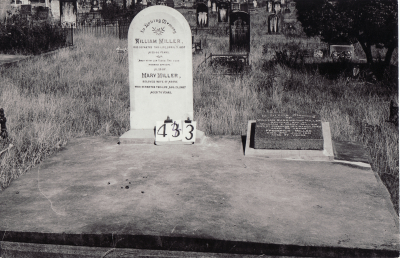 Historic picture of Makaraka cemetery, block MKH, plot 443.