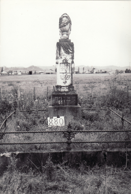 Historic picture of Makaraka cemetery, block MKI, plot 880.