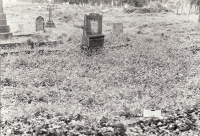 Historic picture of Makaraka cemetery, block MKK, plot B.