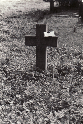 Historic picture of MAKARAKA cemetery, block MKOLD, plot 47.