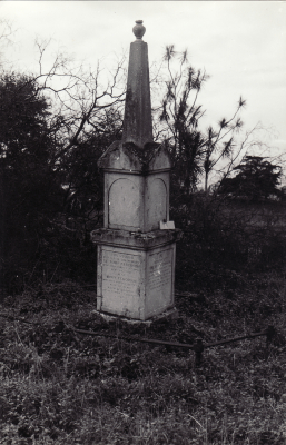 Historic picture of MAKARAKA cemetery, block MKOLD, plot 75.