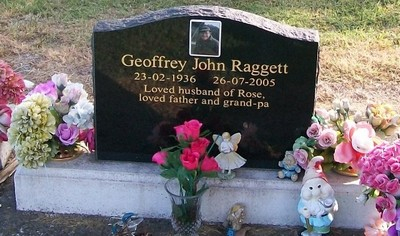 Historic picture of Taruheru cemetery, block 37, plot 332.