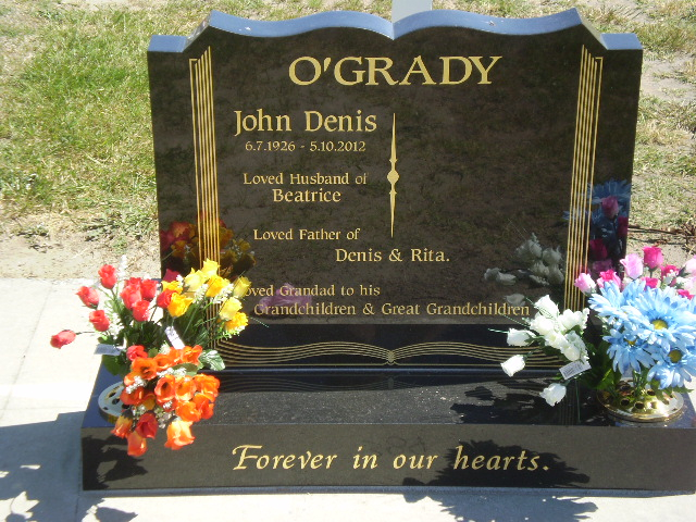 Historic picture of Taruheru cemetery, block 41, plot 389.