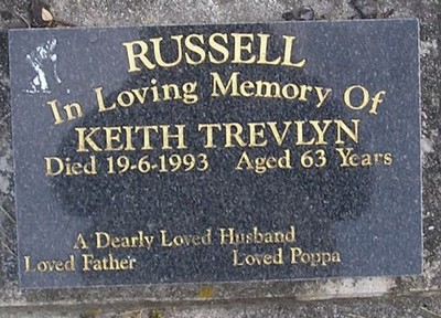 Historic picture of Taruheru cemetery, block B, plot 137.